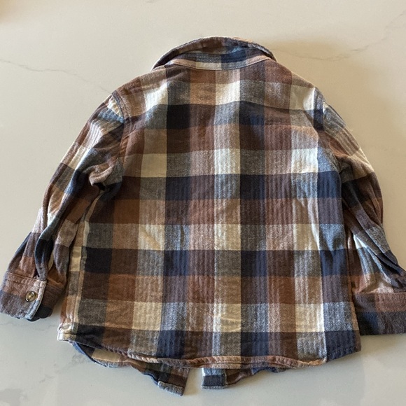 ⚫️ Rococo ⚫️ flannel shirt - size 2-3 - Picture 2 of 3